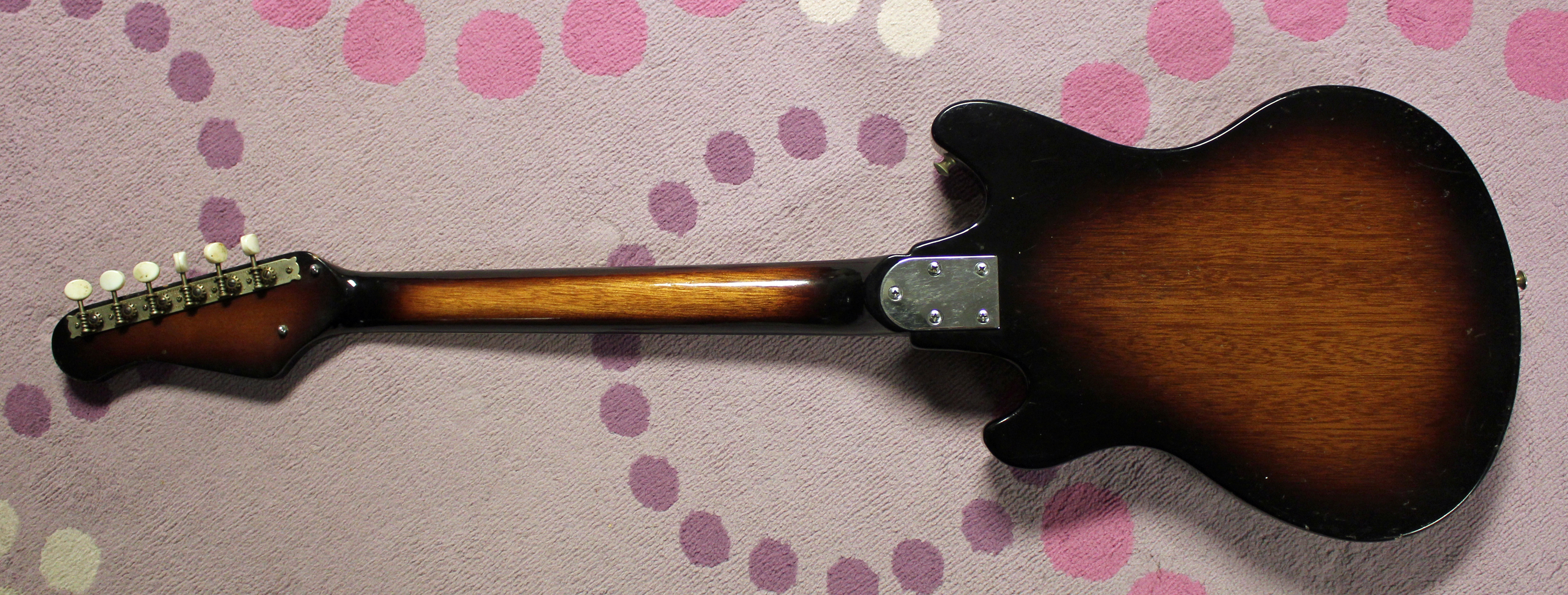 You Say Sekova, I Say Segova – Early 1960s Kawai Electric Guitar